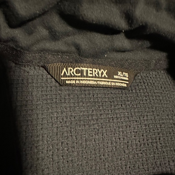 Arc’teryx Delta LT -XL - Picture 2 of 3